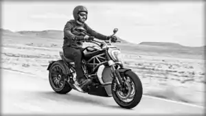 XDiavel s 2016 Amb 01 1920x1080.mediagallery output image 1920x1080