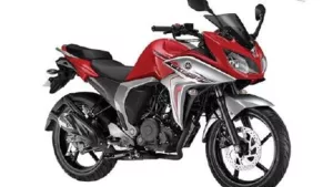 yamaha fazer fi v 2.0 front three quarter 9488